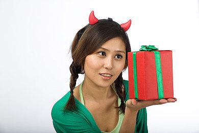 《暗黑破坏神4》第十赛季前暂停重大更新 只有小型更新